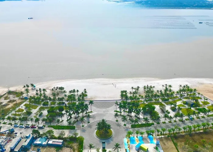 5 Ngủ Royal Lotus Bãi Cháy Ha Long